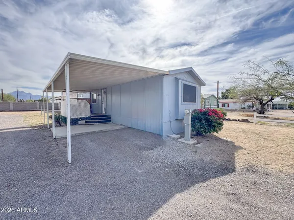 $1,600 | 2875 West Foothill Street, Apache Junction, AZ 85120