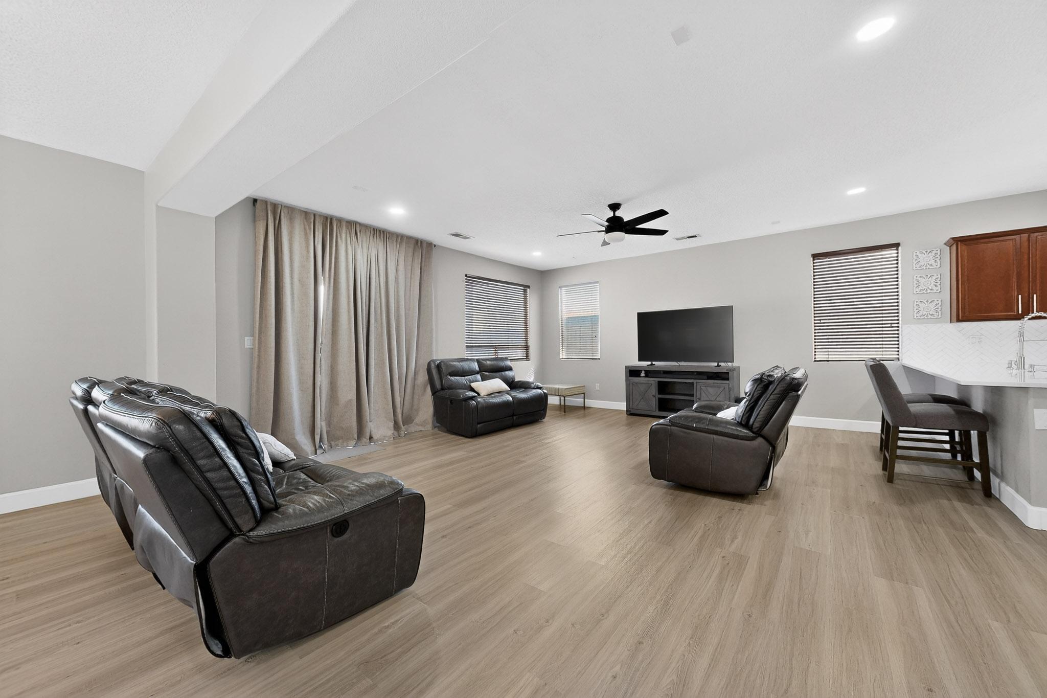 8035 Sand Springs Road Northwest Albuquerque, NM 87114 - Photo 16 of 56 Gallery Image 16