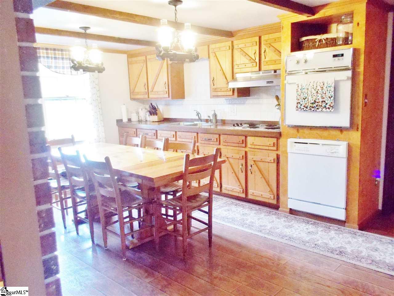 817 Travis Road Anderson, SC 29626 - Photo 8 of 33
