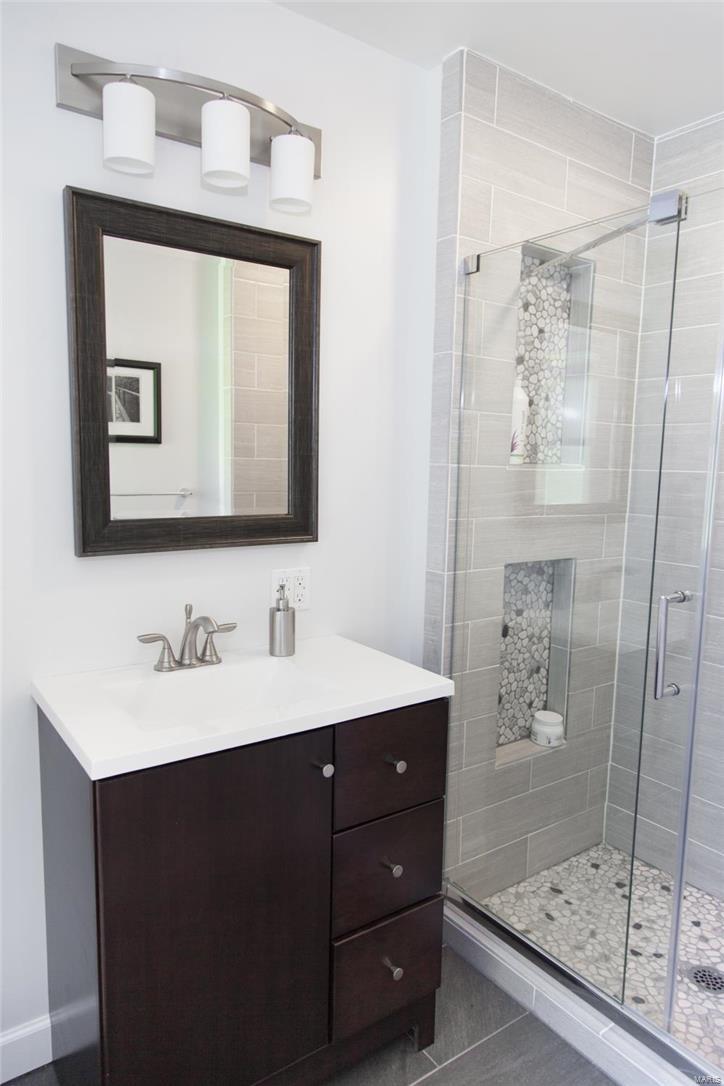 586 Dielman Road St. Louis, MO 63132 - Photo 15 of 23 Gallery Image 15