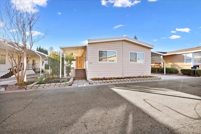 $169,000 | 7547 Golden Eye Lane, Unit 123, Citrus Heights, CA 95621