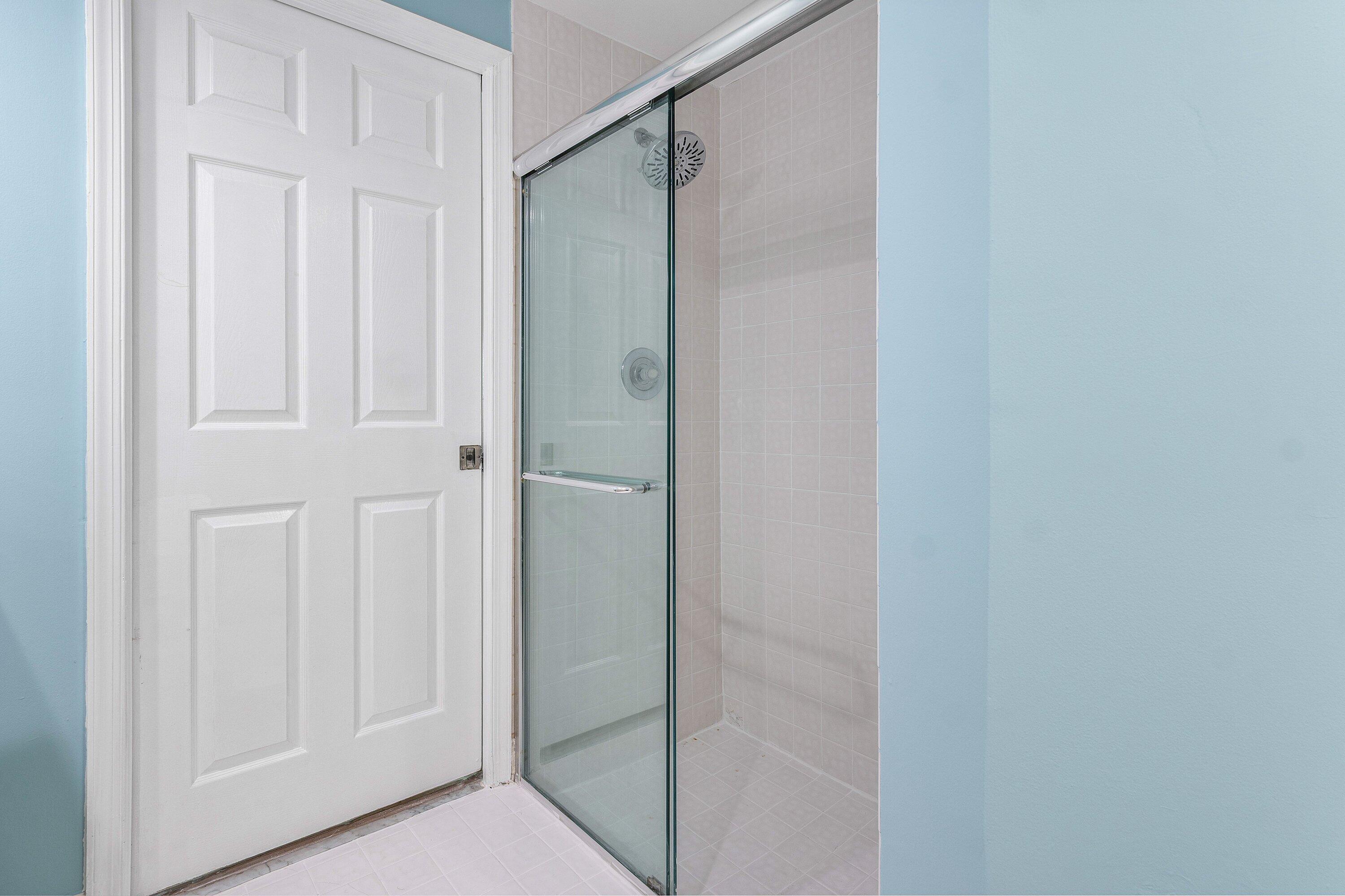 23140 Island View, Unit 1 Boca Raton, FL 33433 - Photo 15 of 22 Bathroom