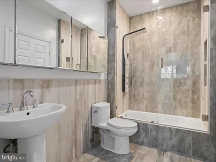 $319,995 | 9480 Virginia Center Boulevard, Unit 134, Vienna, VA 22181
