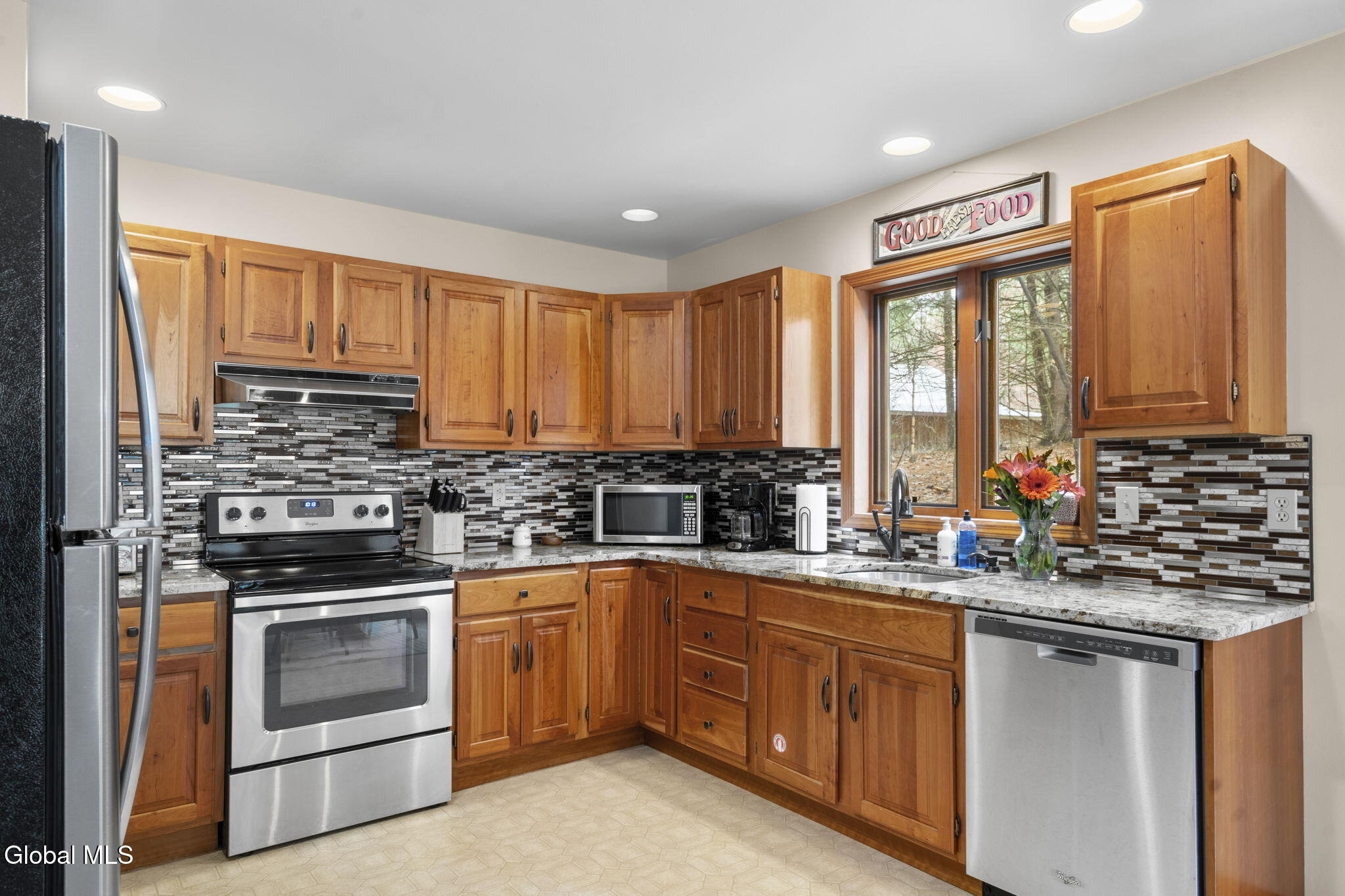 562 Fischer Road Kinderhook, NY 12106 - Photo 14 of 50 24-web-or-mls-562-fischer-rd