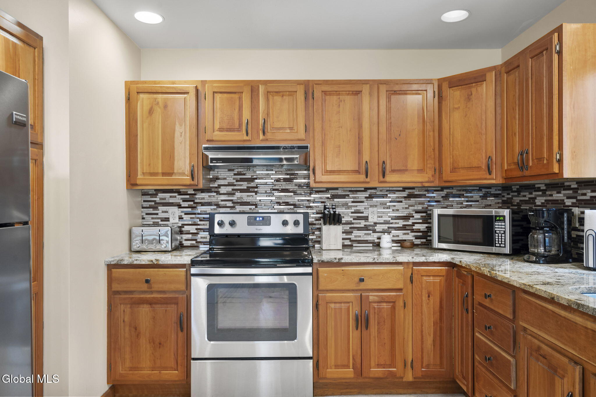 562 Fischer Road Kinderhook, NY 12106 - Photo 15 of 50 25-web-or-mls-562-fischer-rd