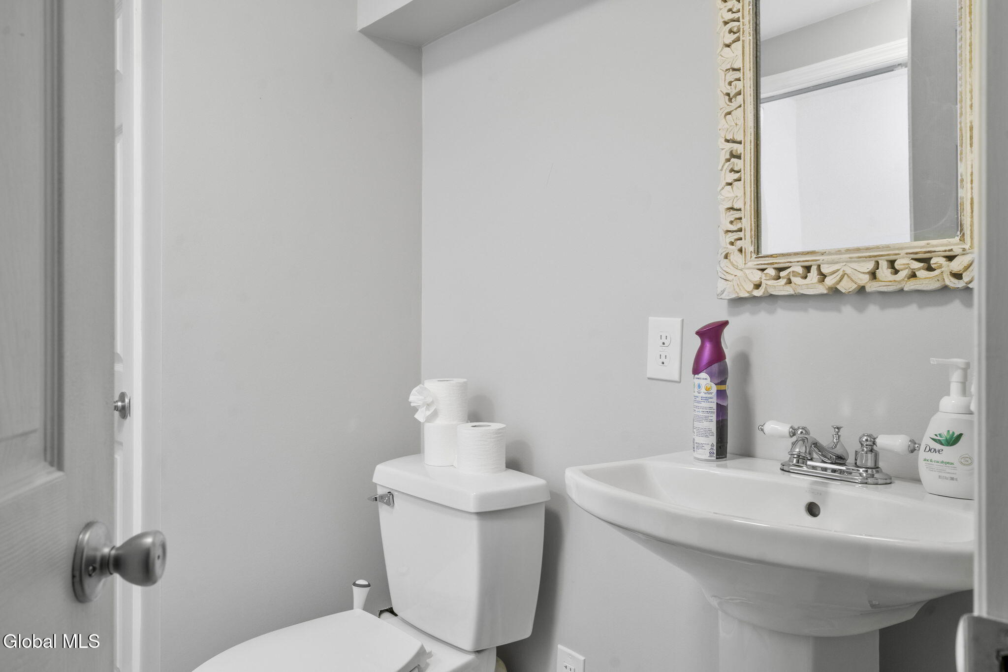 562 Fischer Road Kinderhook, NY 12106 - Photo 34 of 50 36-web-or-mls-562-fischer-rd