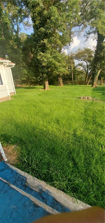 63 Pride Road Pittsburgh, PA 15235 - Photo 2 of 16