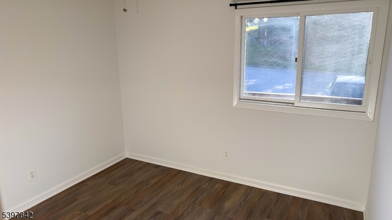 1 Snowbird Court Vernon, NJ 07462 - Photo 8 of 17