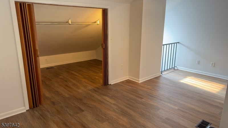 1 Snowbird Court Vernon, NJ 07462 - Photo 9 of 17