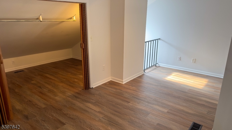 1 Snowbird Court Vernon, NJ 07462 - Photo 10 of 17