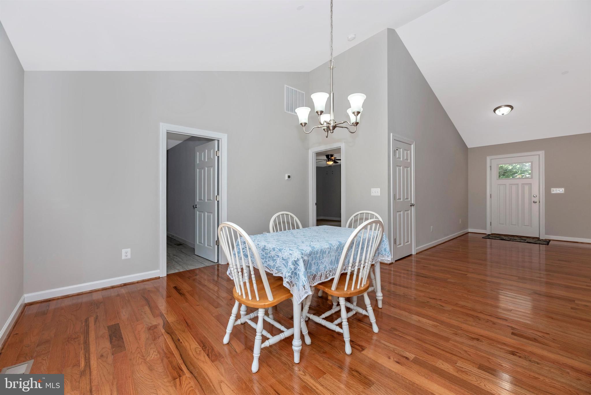 6302 Fulmer Road Frederick, MD 21703 - Photo 23 of 41 Dining