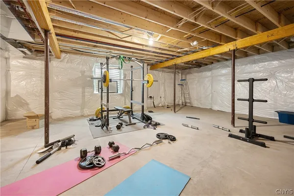 $947,000 | 4285 Cindy Lane, Onondaga, NY 13215