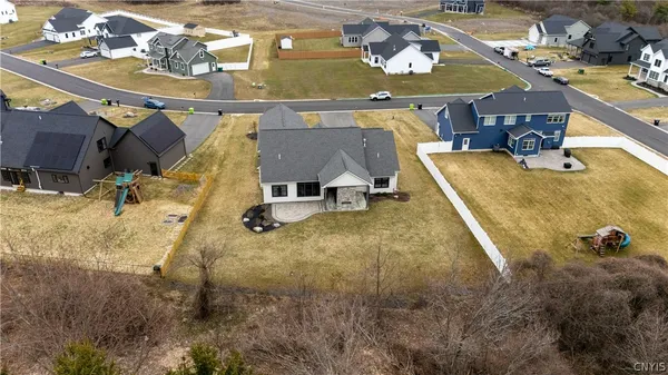 $947,000 | 4285 Cindy Lane, Onondaga, NY 13215