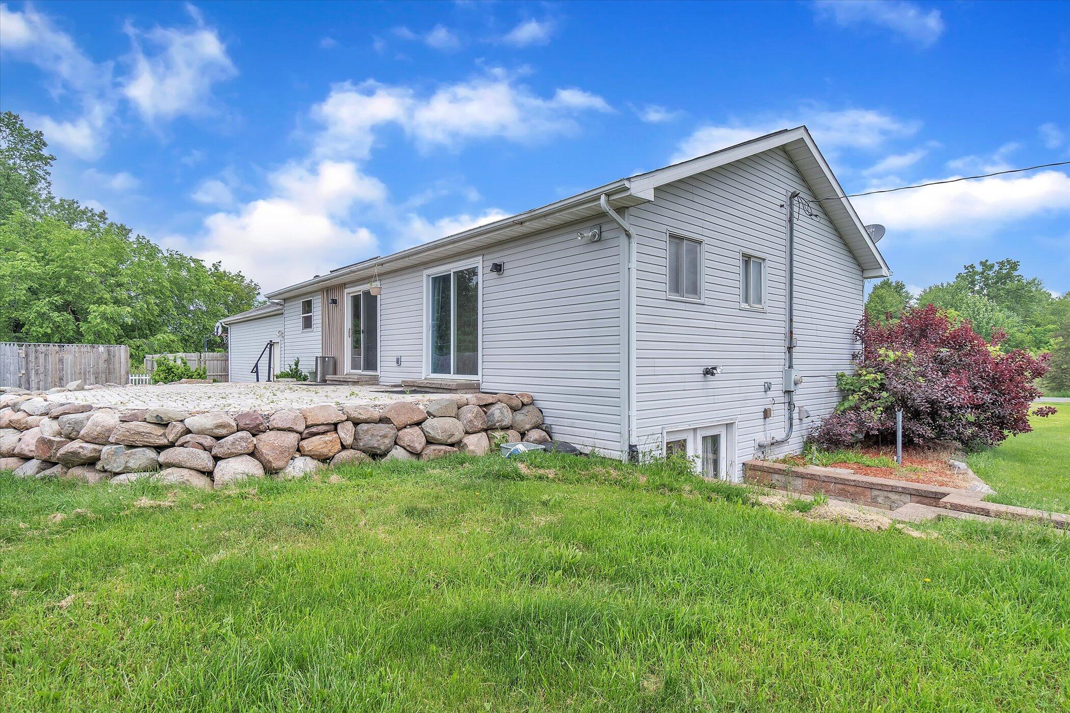 7601 Turk Road Brooklyn, MI 49230 - Photo 33 of 39 43-7601-Turk-Rd-WindowStill-Real-Estate-