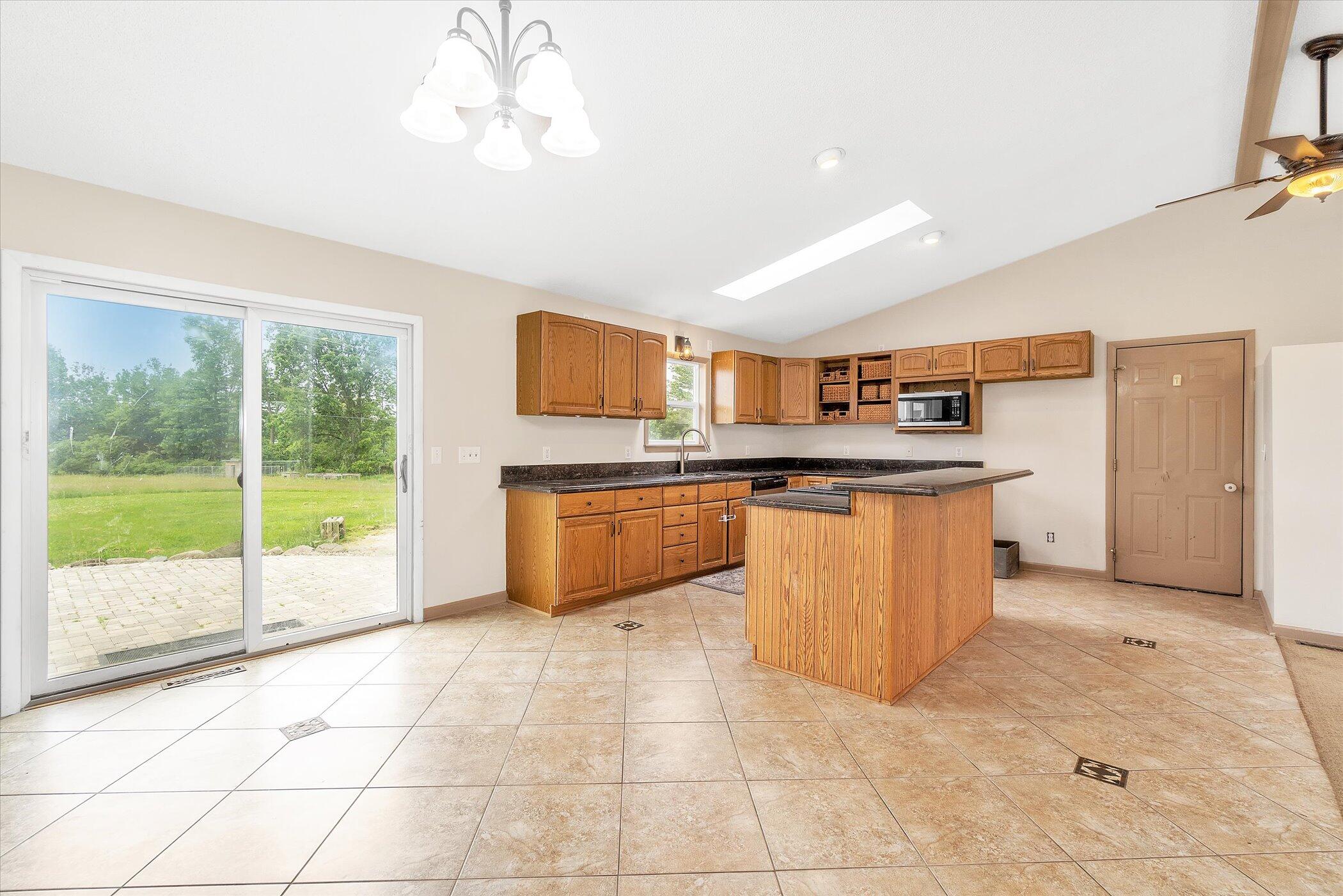 7601 Turk Road Brooklyn, MI 49230 - Photo 7 of 39 10-7601-Turk-Rd-WindowStill-Real-Estate-