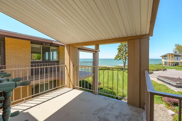 $358,000 | 4150 Ridge Road, Unit 22, Stevensville, MI 49127