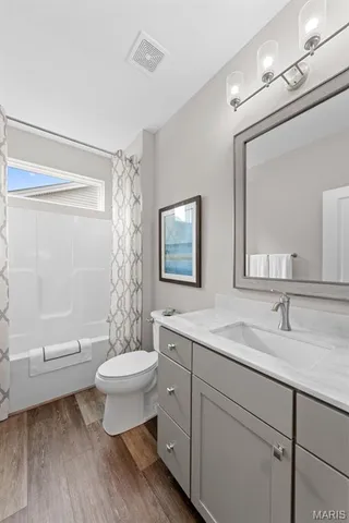 $679,895 | 202 Keaton Woods Drive, O'Fallon, MO 63368