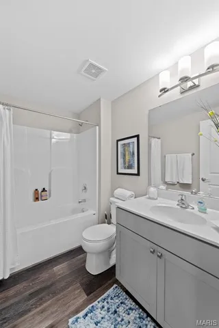 $679,895 | 202 Keaton Woods Drive, O'Fallon, MO 63368