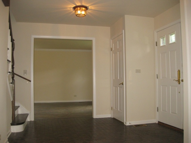 4 Black Twig Road Rolling Meadows, IL 60008 - Photo 5 of 25