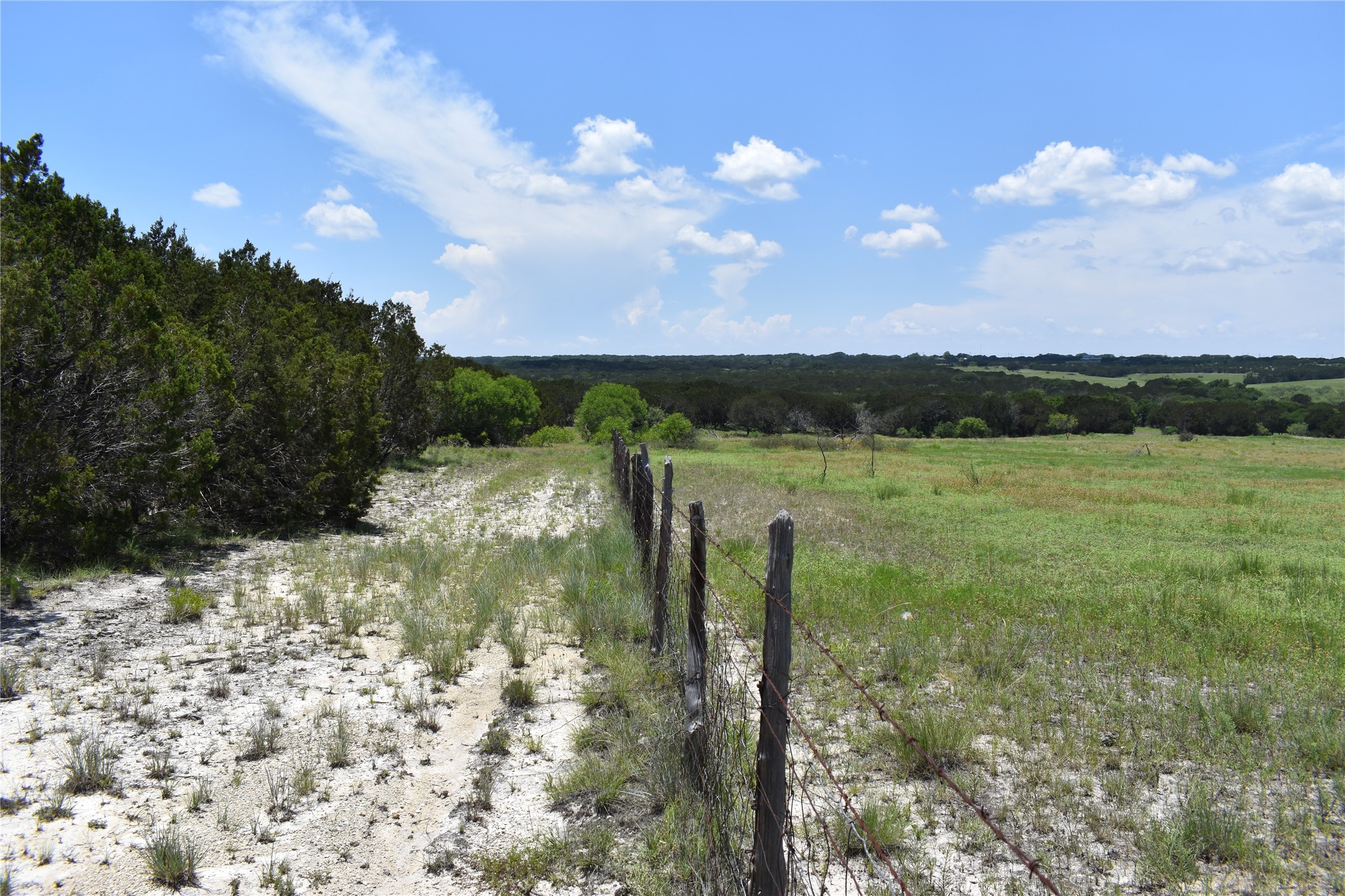 122 Reserve Way Lampasas, TX 76550 - Photo 6 of 15