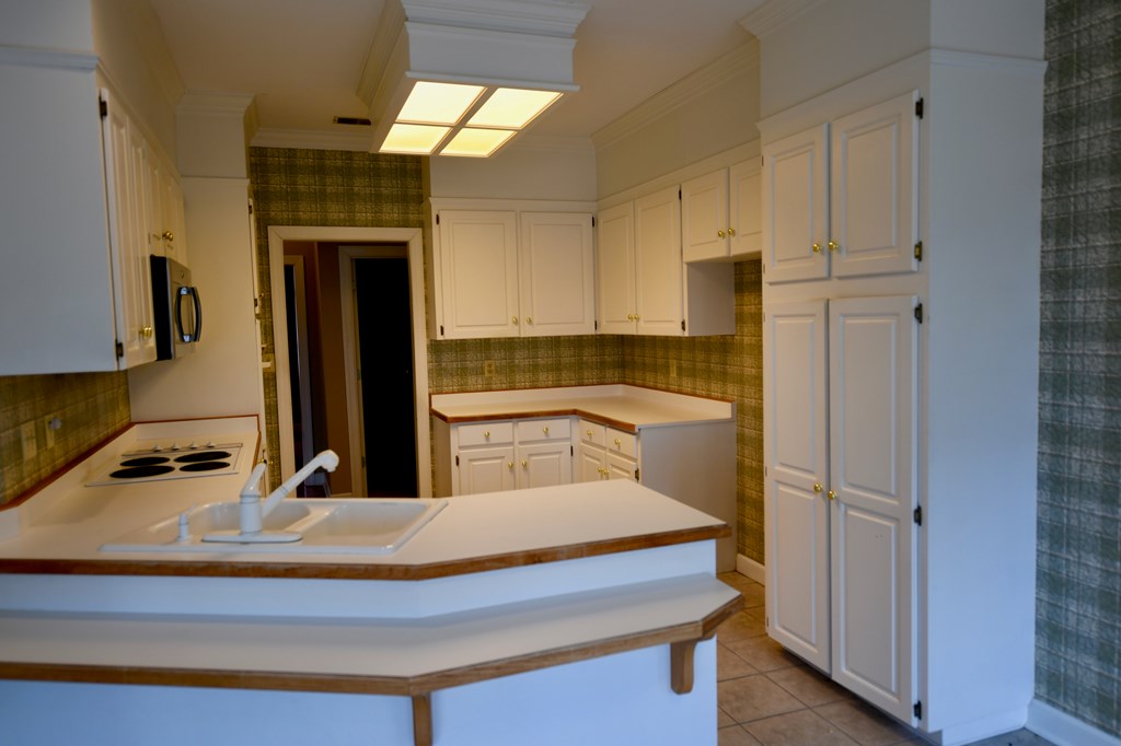 204 Rivers Run Greenwood, SC 29649 - Photo 5 of 15 Gallery Image 5