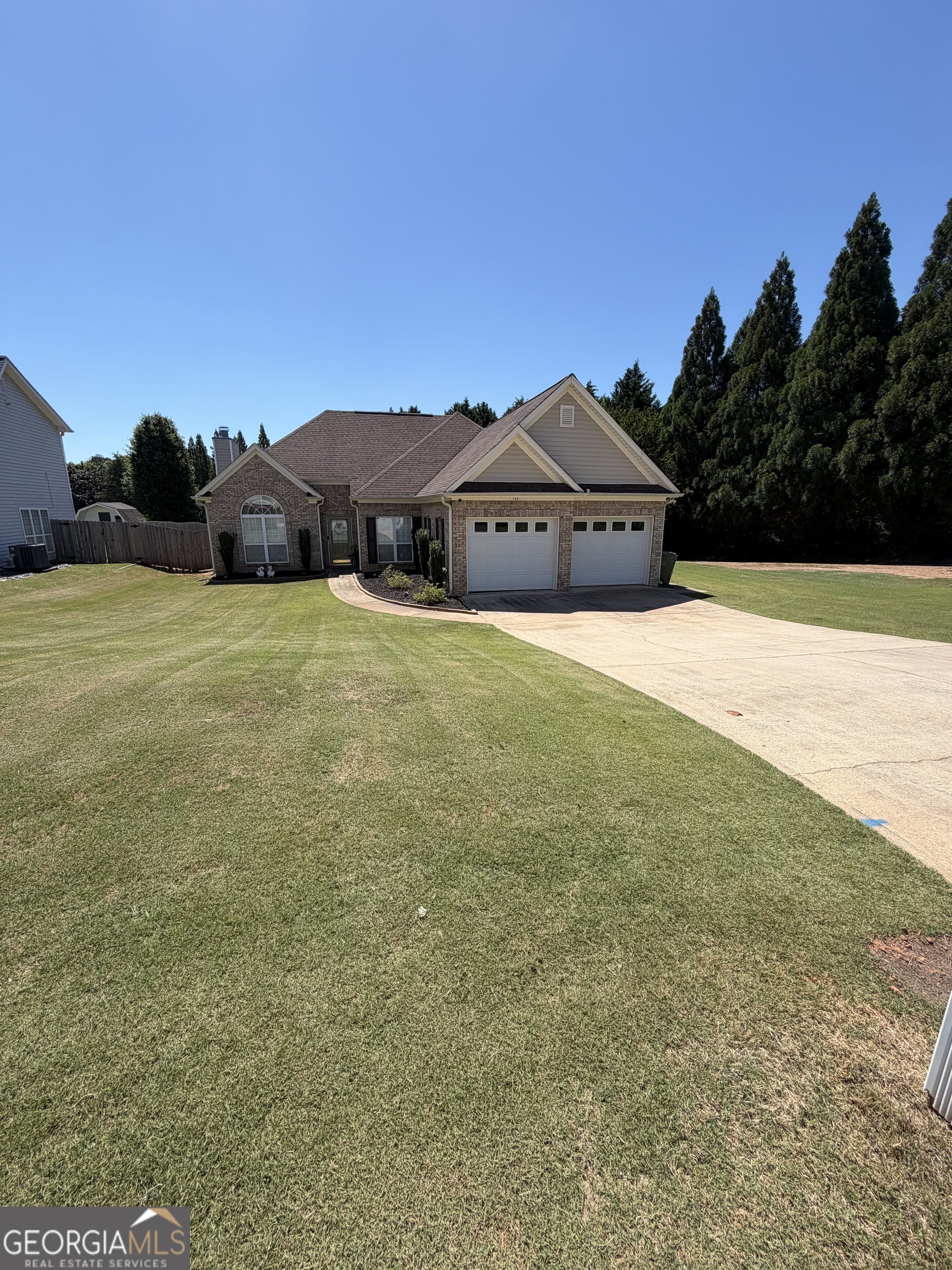 133 Kyle Way Carrollton, GA 30117 - Photo 2 of 21