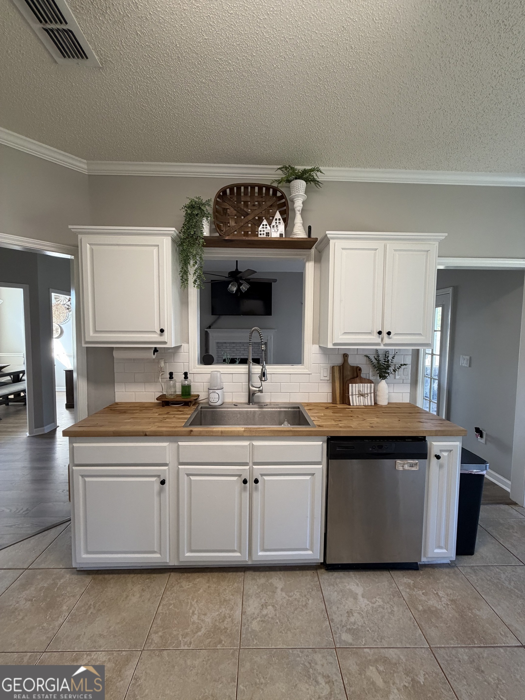 133 Kyle Way Carrollton, GA 30117 - Photo 4 of 21