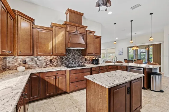 $1,095,000 | 210 166th Street Northeast, Bradenton, FL 34212