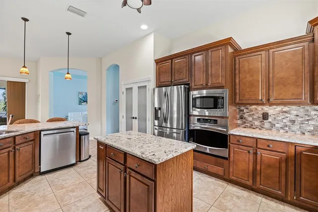 $1,095,000 | 210 166th Street Northeast, Bradenton, FL 34212