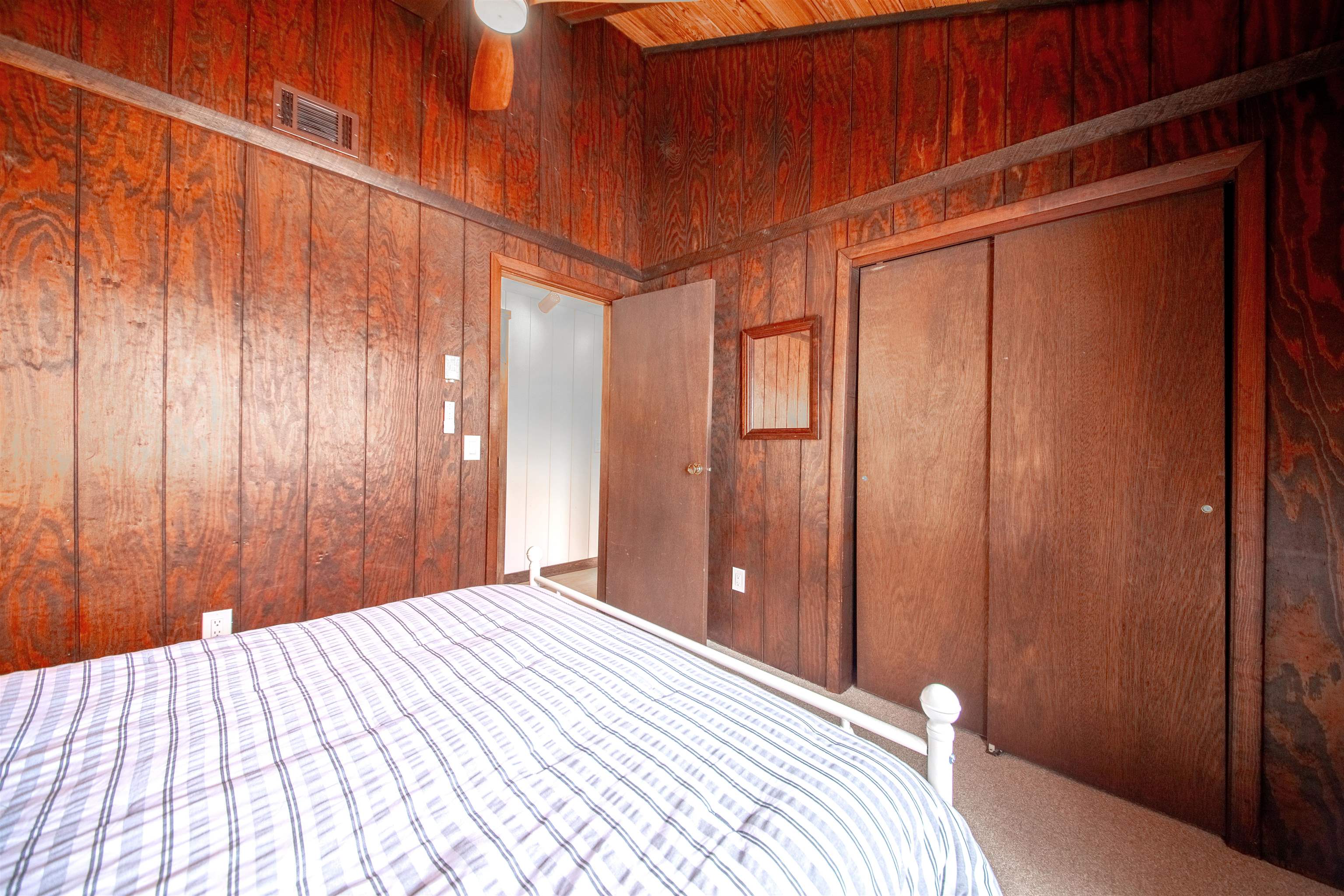 261 Handle Road West Dover, VT 05356 - Photo 14 of 36