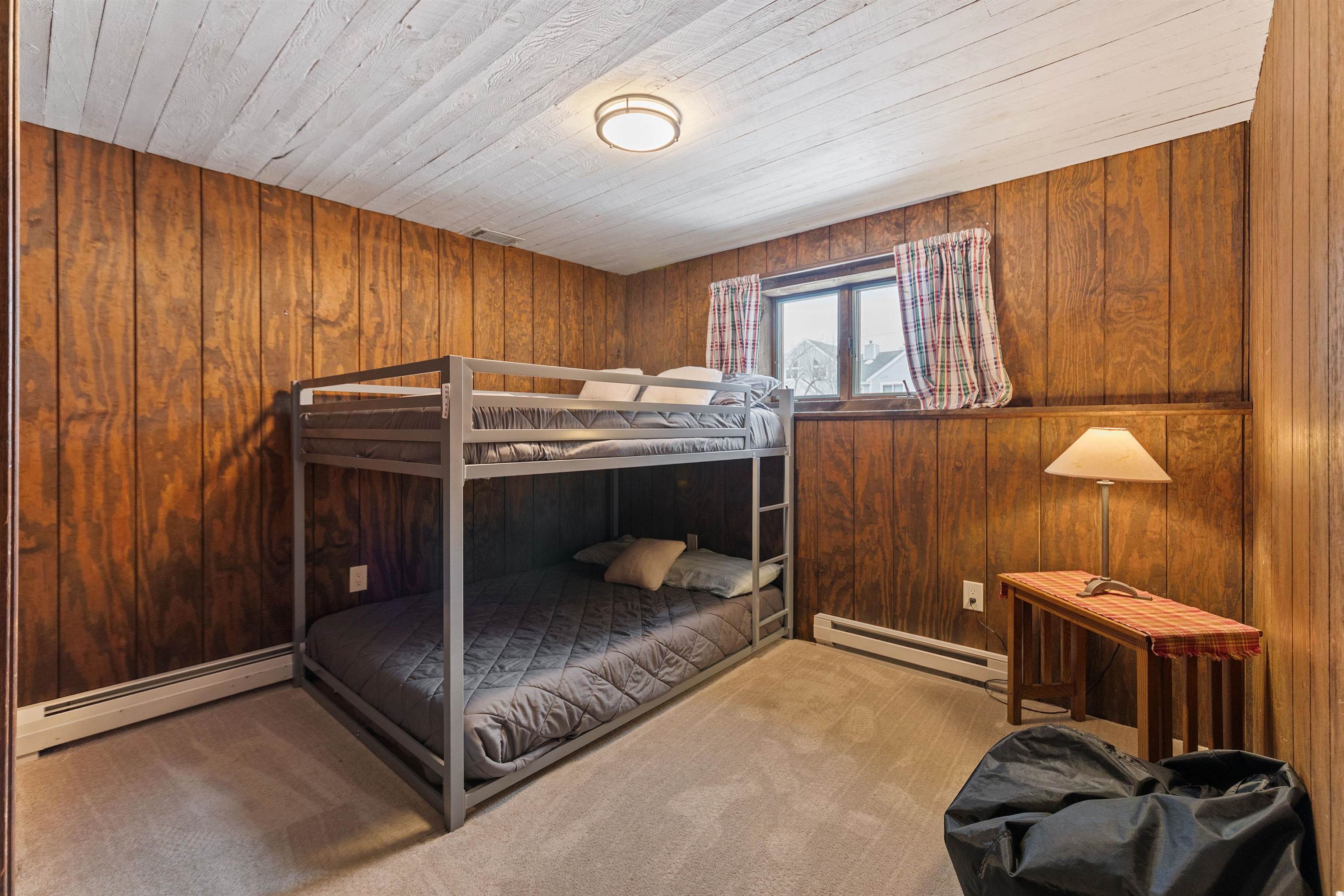 261 Handle Road West Dover, VT 05356 - Photo 17 of 36