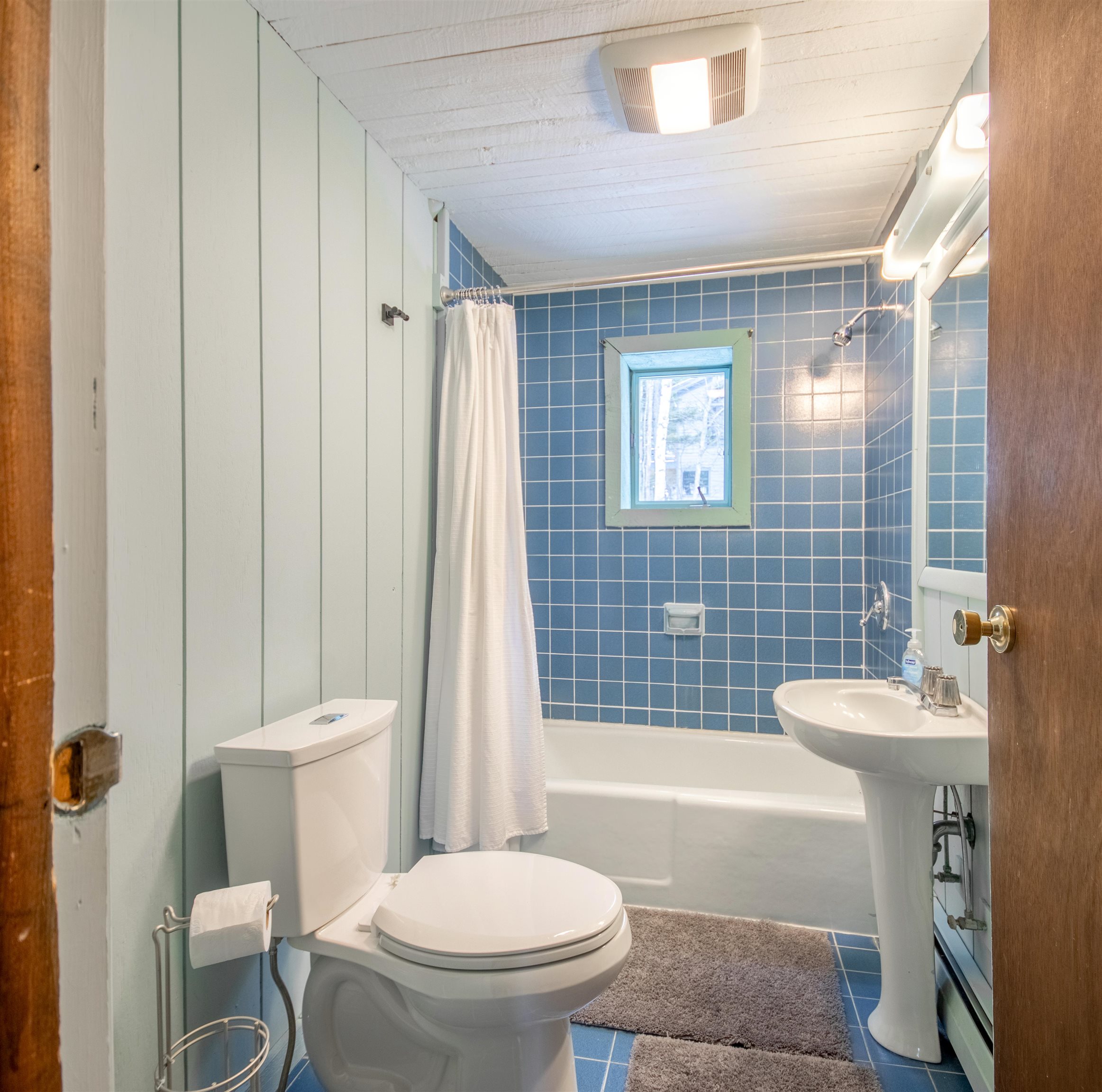 261 Handle Road West Dover, VT 05356 - Photo 26 of 36