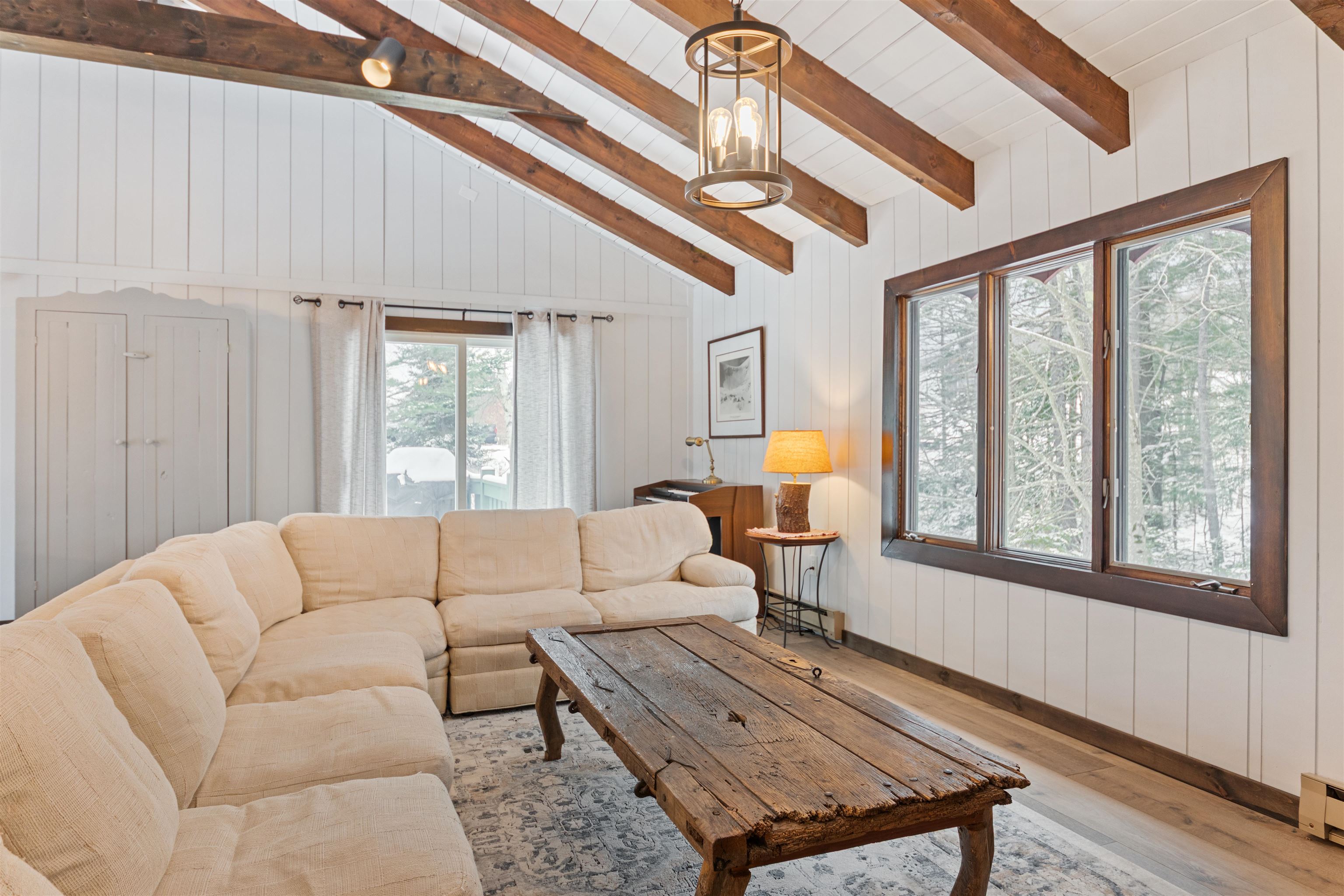 261 Handle Road West Dover, VT 05356 - Photo 3 of 36