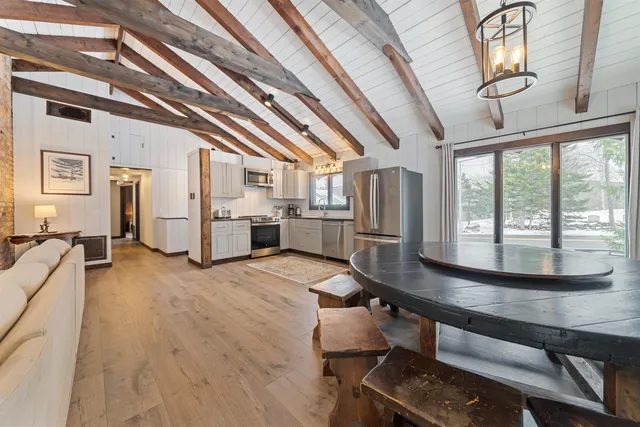 $874,000 | 261 Handle Road, West Dover, VT 05356