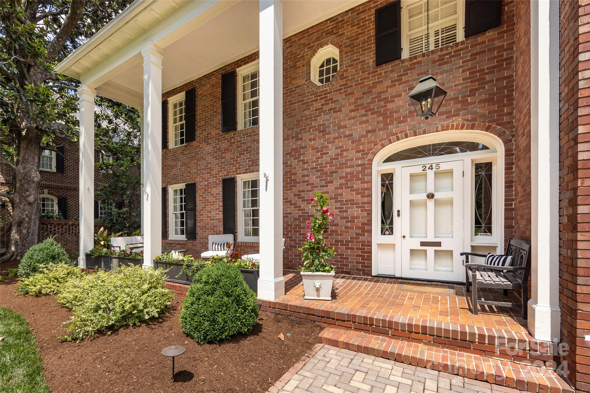 245 Colville Road Charlotte, NC 28207 - Photo 3 of 48 Gallery Image 3