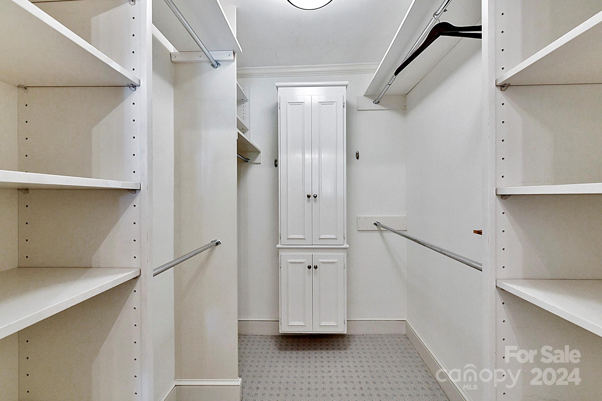 245 Colville Road Charlotte, NC 28207 - Photo 32 of 48 Gallery Image 32