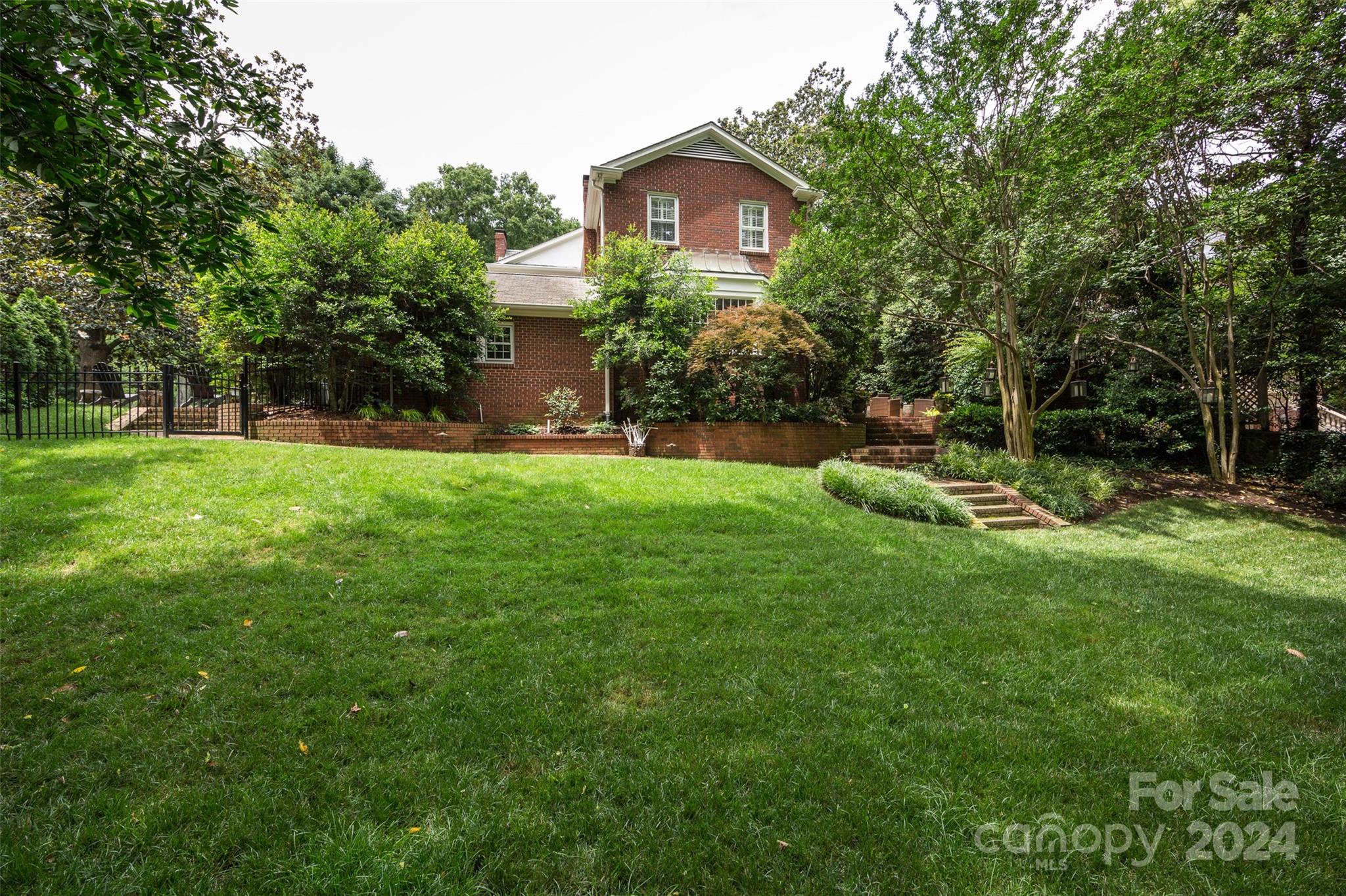 245 Colville Road Charlotte, NC 28207 - Photo 48 of 48 Gallery Image 48