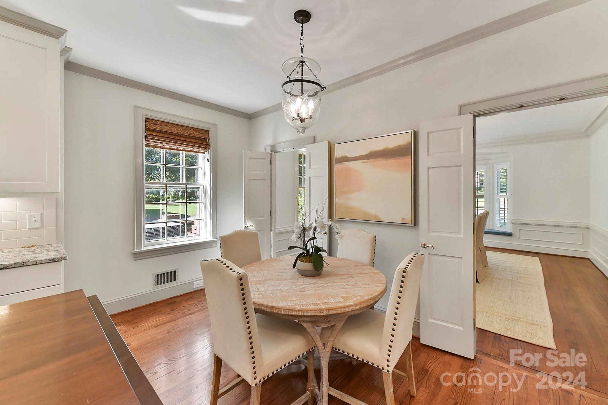 245 Colville Road Charlotte, NC 28207 - Photo 9 of 48 Gallery Image 9