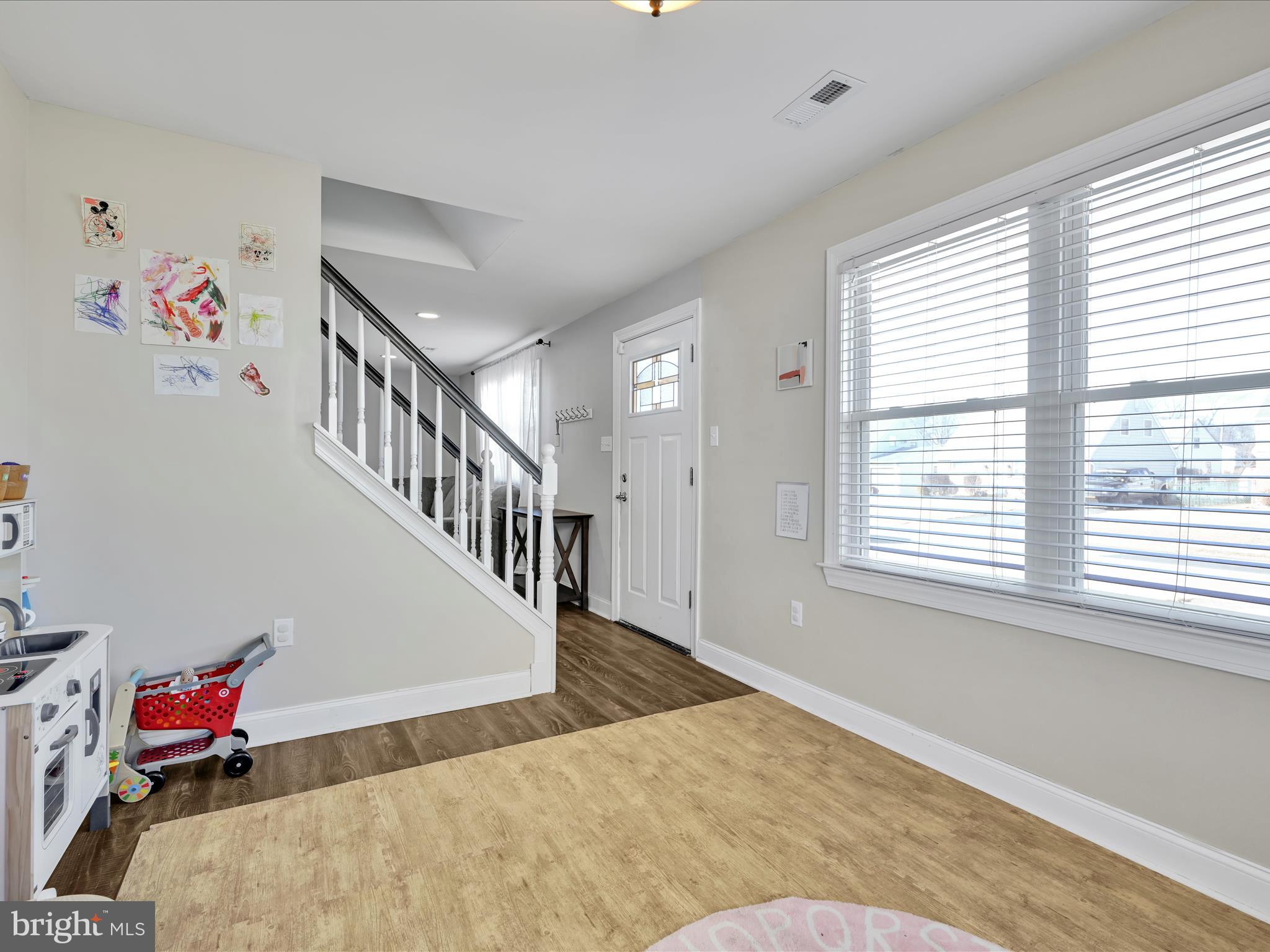 718 Hickory Road Secane, PA 19018 - Photo 11 of 41 Play Room