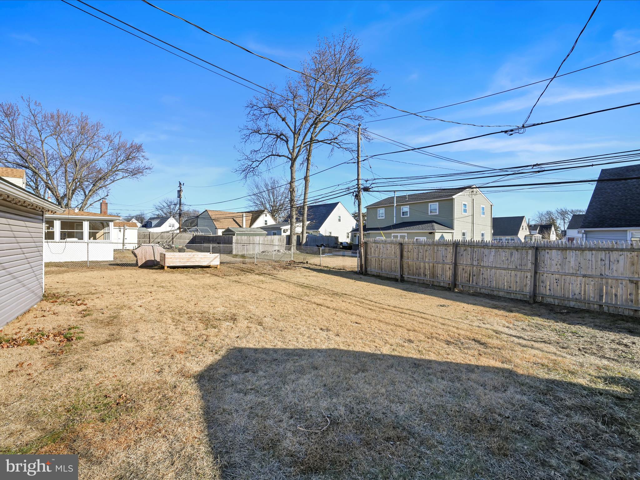 718 Hickory Road Secane, PA 19018 - Photo 29 of 41 Yard