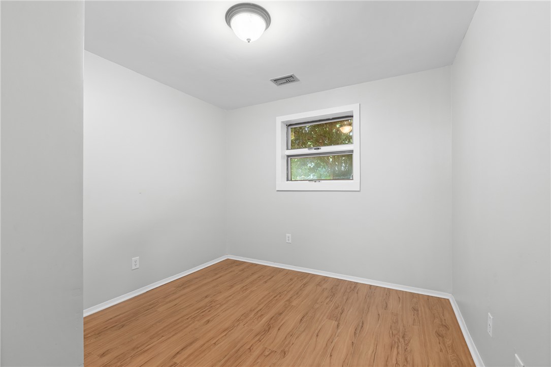 231 Kings Way Clemson, SC 29631 - Photo 23 of 43 4th bedroom, lower level