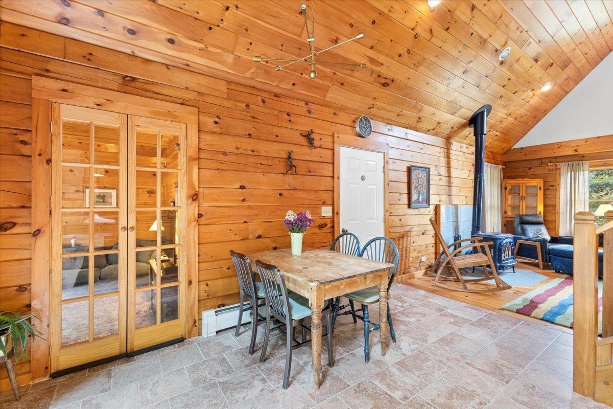 5451 River Road Arlington, VT 05250 - Photo 23 of 45