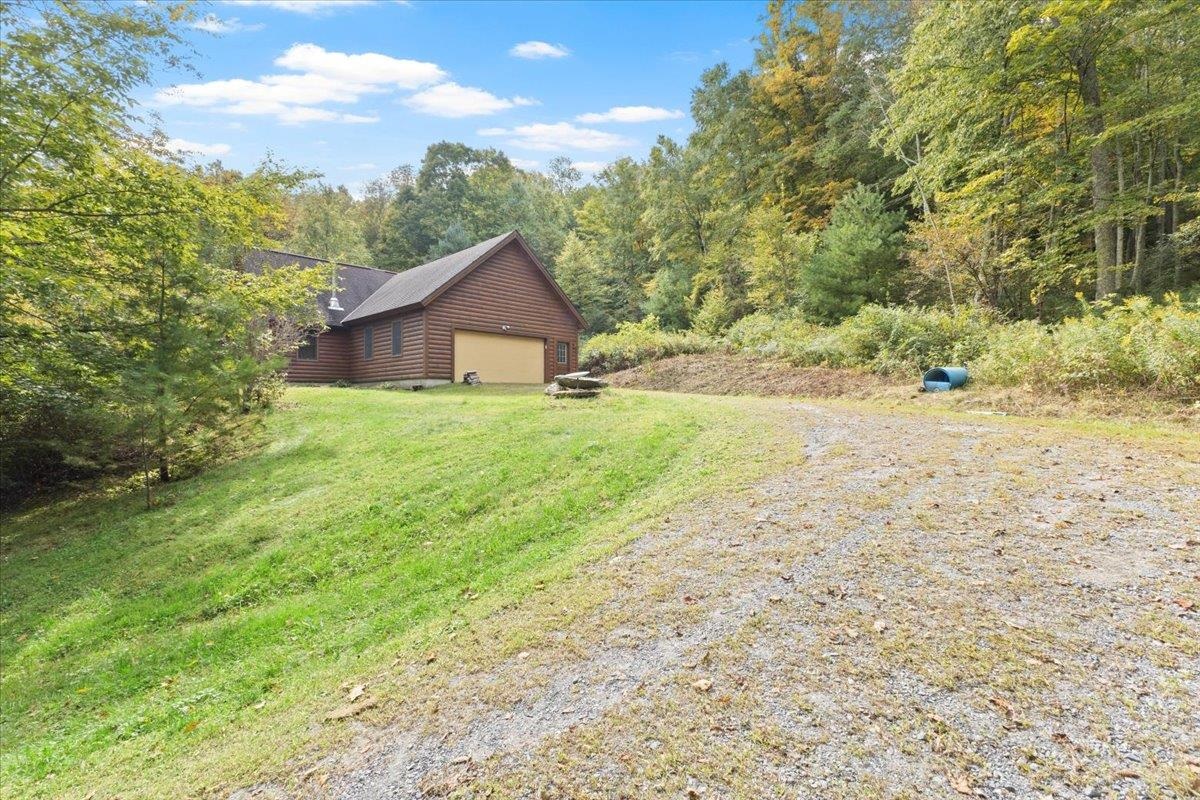 5451 River Road Arlington, VT 05250 - Photo 31 of 45