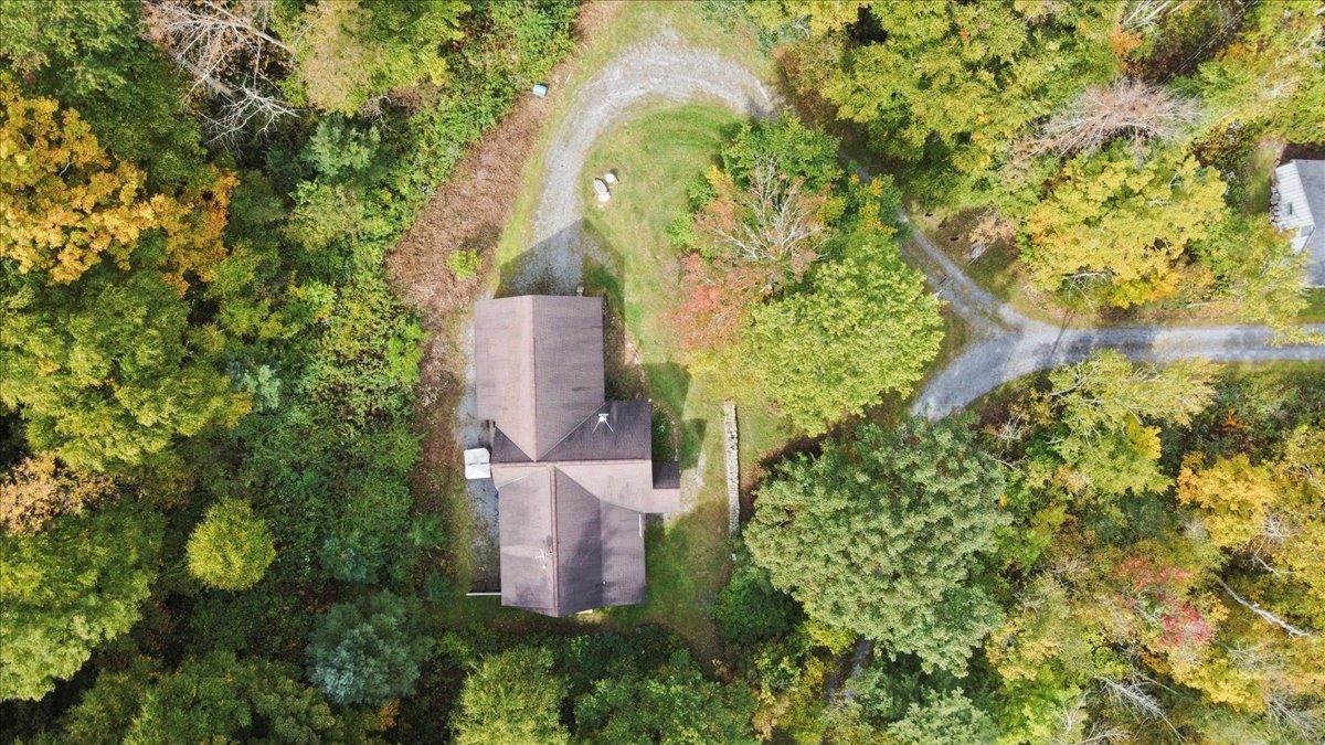 5451 River Road Arlington, VT 05250 - Photo 33 of 45