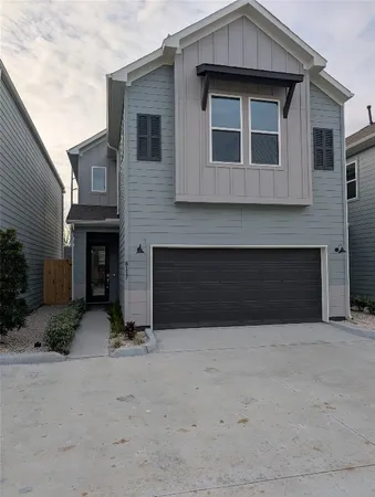 $2,000 | 8117 Esther Acres Lane, Houston, TX 77088