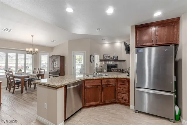 $1,490,999 | 5520 North Leslie Street, Pahrump, NV 89060