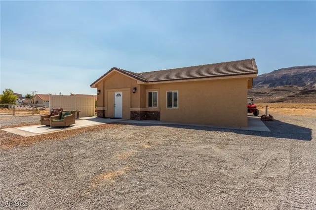 $1,490,999 | 5520 North Leslie Street, Pahrump, NV 89060
