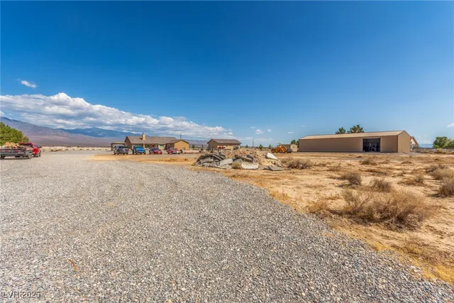 $1,490,999 | 5520 North Leslie Street, Pahrump, NV 89060