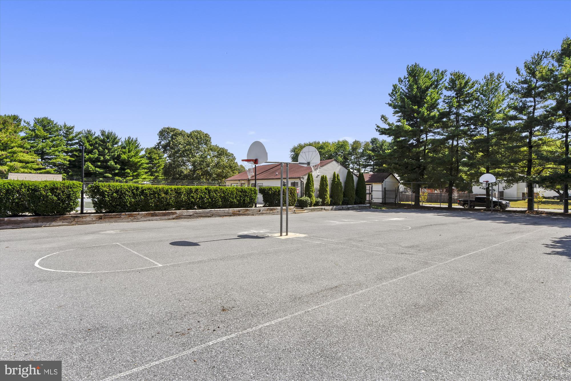 3444 Brookhaven Road Pasadena, MD 21122 - Photo 45 of 50 Basketball and Volly ball courts