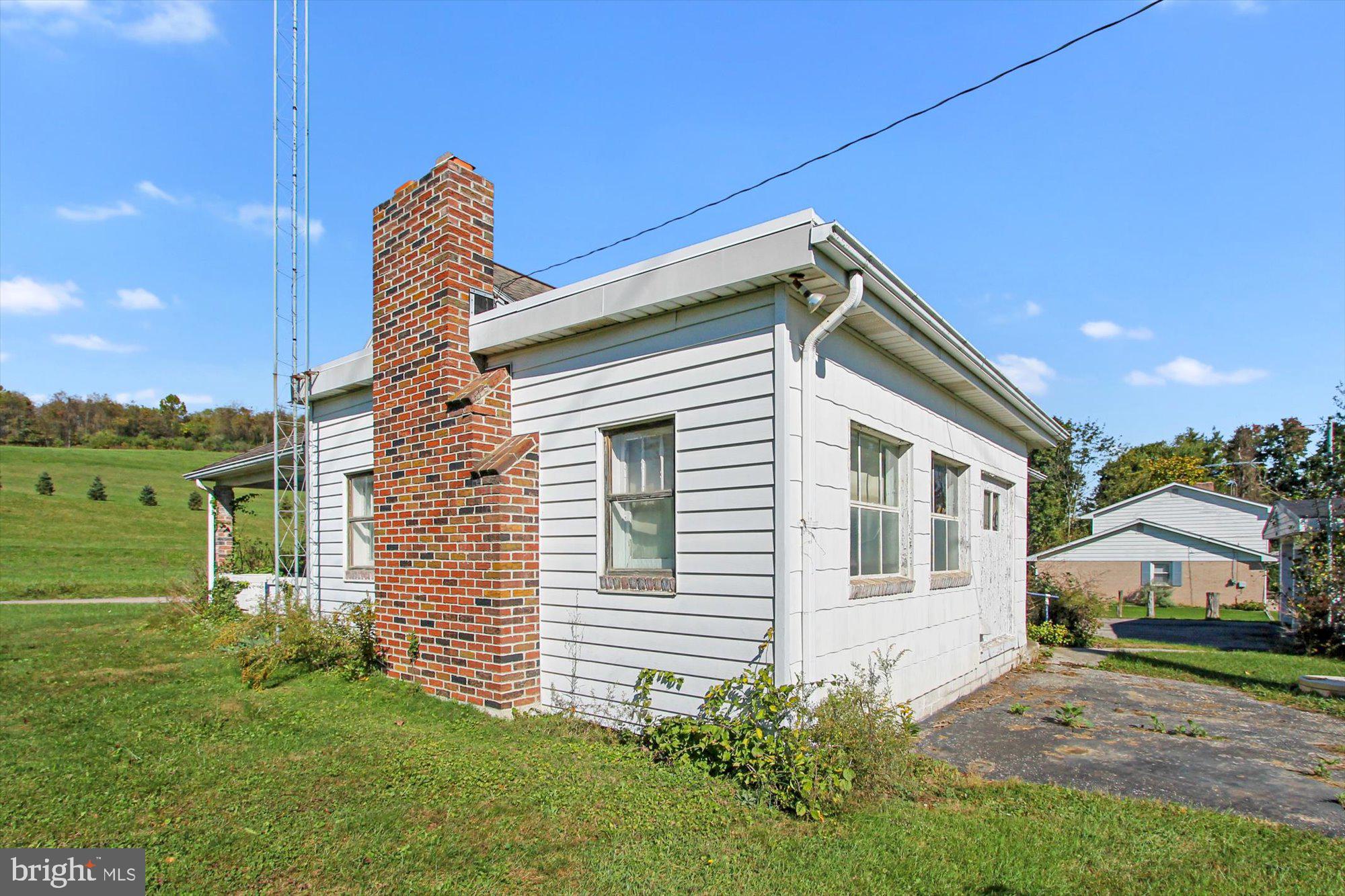 558 Old Hanover Road Spring Grove, PA 17362 - Photo 24 of 28